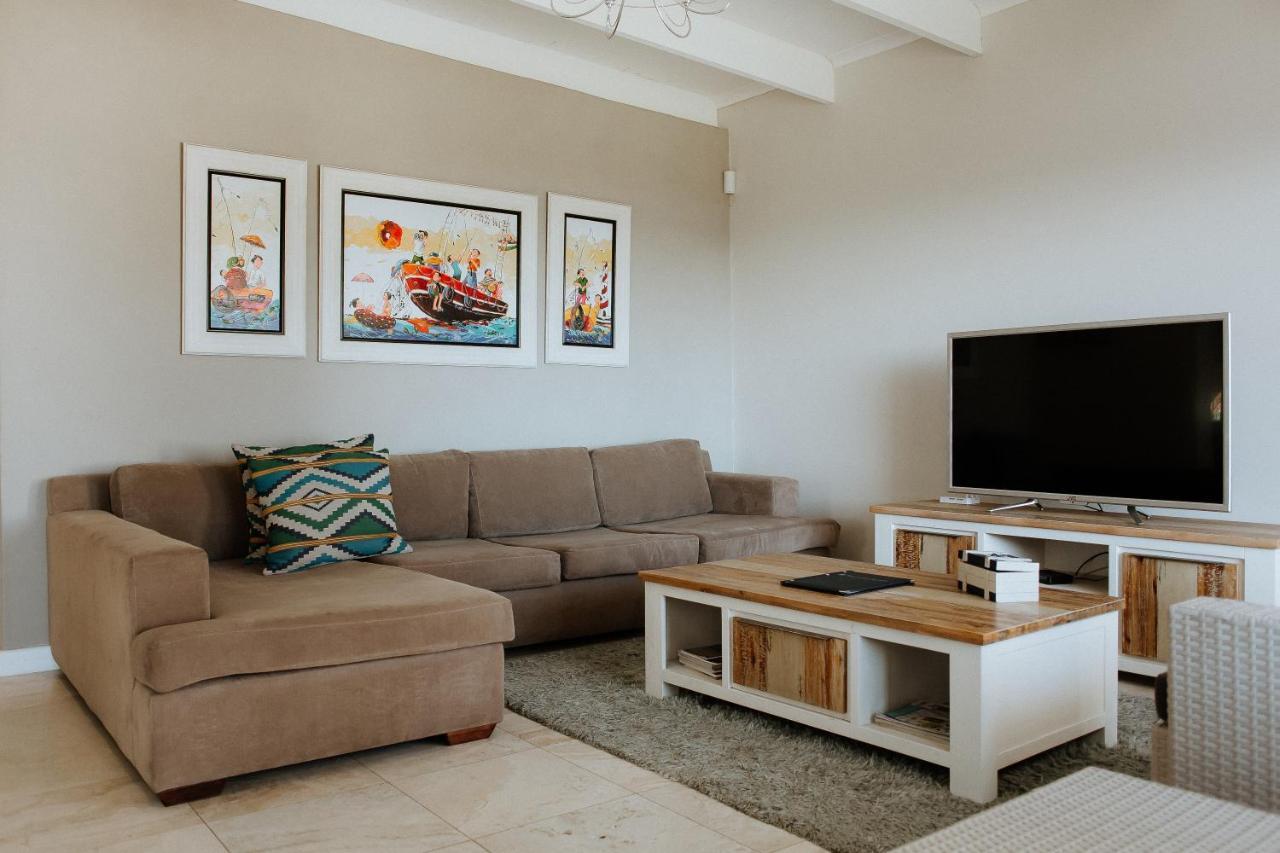 Pebbles Apartment Paternoster Exterior photo